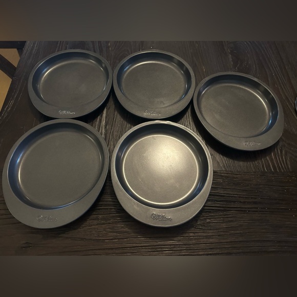 Wilton Cake Pans Easy Layers & Heart - Picture 7 of 10